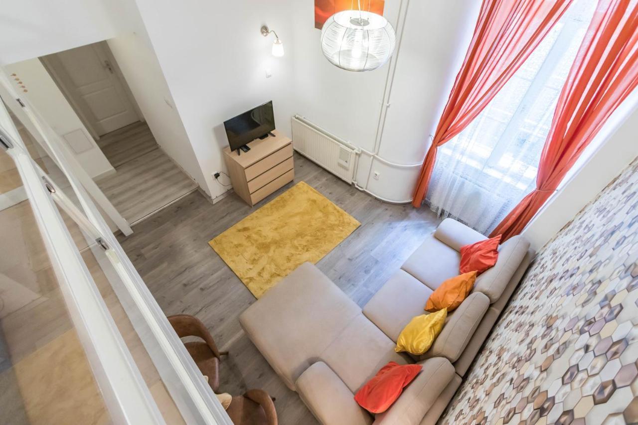 Leda's Next To The Danube And Fashion Street Appartamento